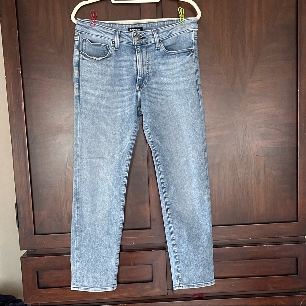 Men’s  Express Light Blue jeans straight cut